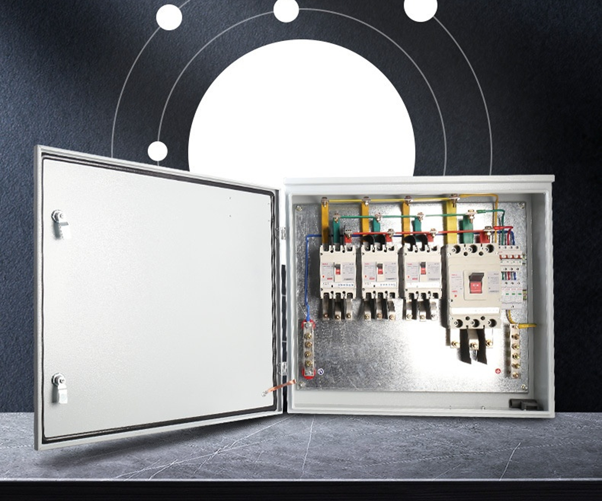 Diagram of the internal components of the combiner box Diagram of the internal components of the combiner box