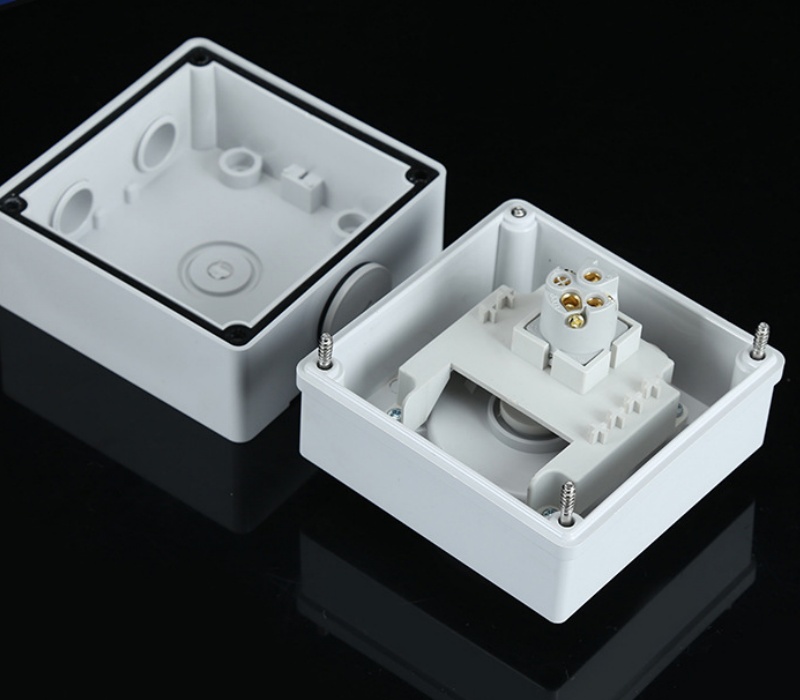 1 gang outdoor socket switch