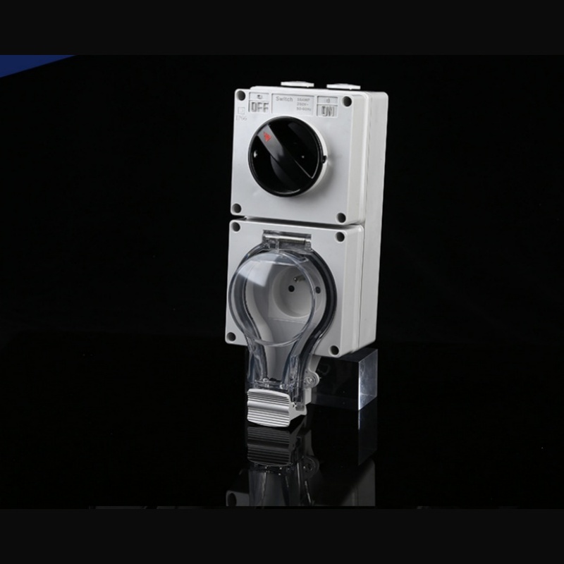 1-Gang Switch + 1-Gang French-style IP66 Waterproof Socket – Integrated On/Off Control for Outdoor Installations