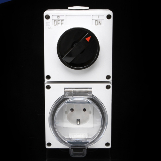 weatherproof gang socket cover