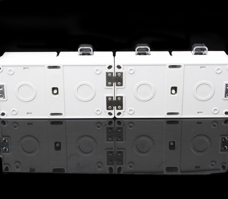 weatherproof power distribution point