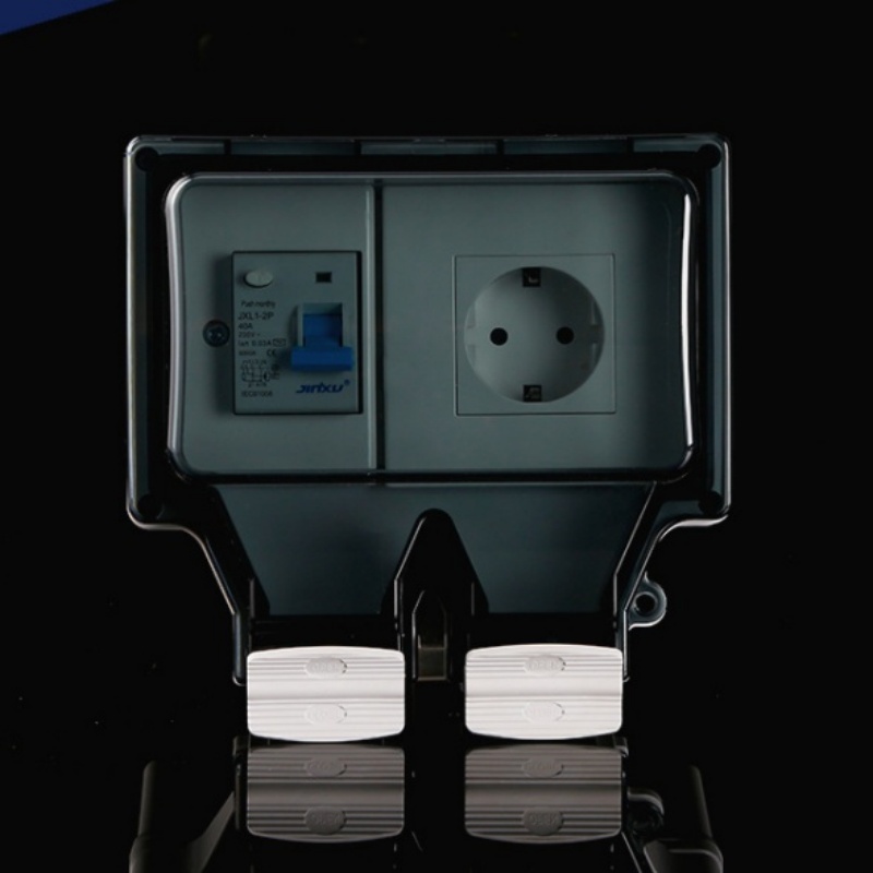 Outdoor Patio 5-Pin RCD Panel