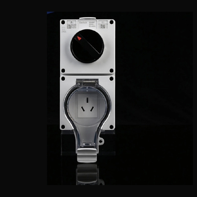 Single Switch + 16A Three-Pin Socket IP66 Independent On/Off Control for Pump/EV Charging | Weatherproof with Lockable Cover