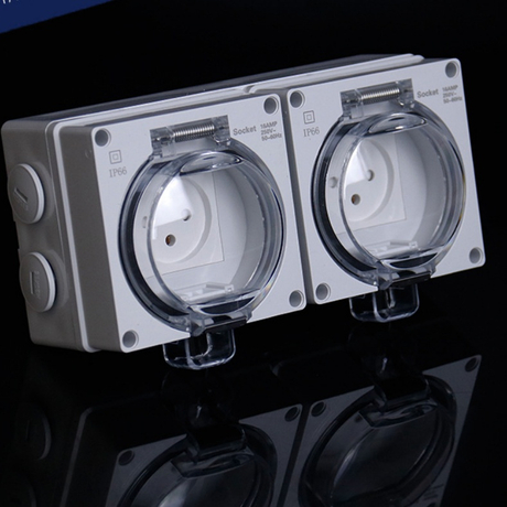 BSUMWELL IP66 Double-Gang Weatherproof Socket: Integrated RCD Protection for UK & Israeli Standards