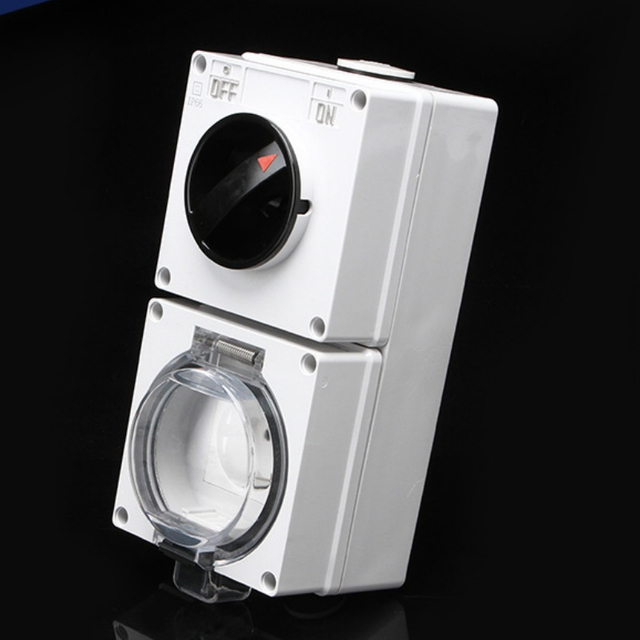 weatherproof gang socket cover