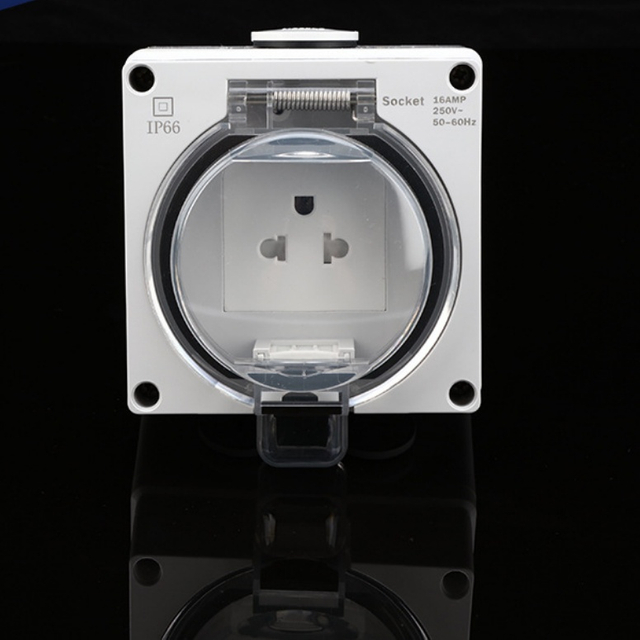 IP66-rated 1-gang US waterproof outdoor electrical socket with RCD safety switch