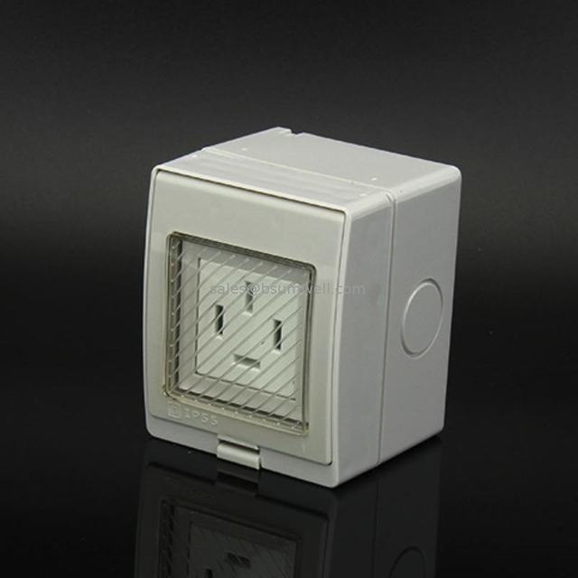 Trending Products New Arrivals OEM Outdoor IP55 Waterproof 1 Gang Socket Three Phase Wall Socket Switch