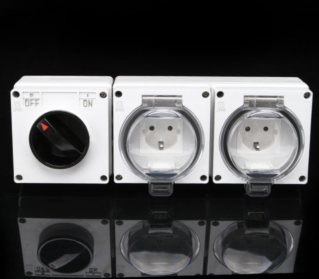 Dual German socket with safety shutter switch