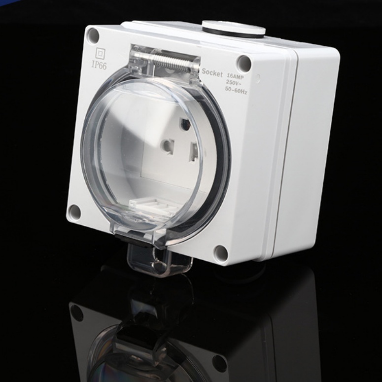 16A-250V weatherproof electrical outlet for exterior walls
