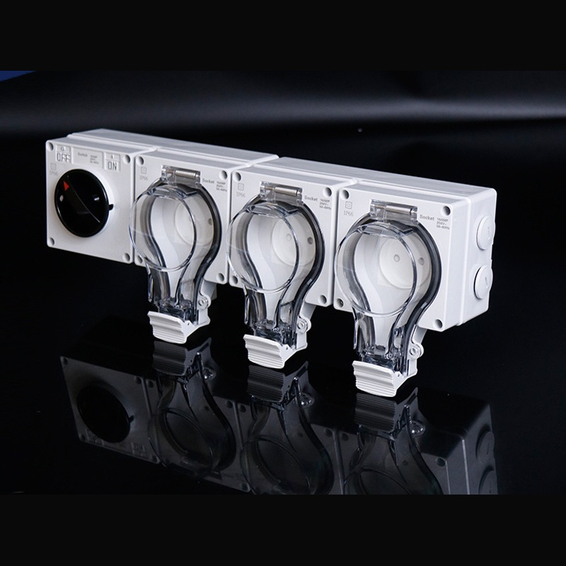 32A high-capacity power outlet​ heavy machinery power connector