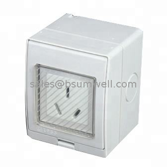  Good Quality Ip55 Socket with High Level Waterproof Grade Waterproof Industrial Plug And Socket