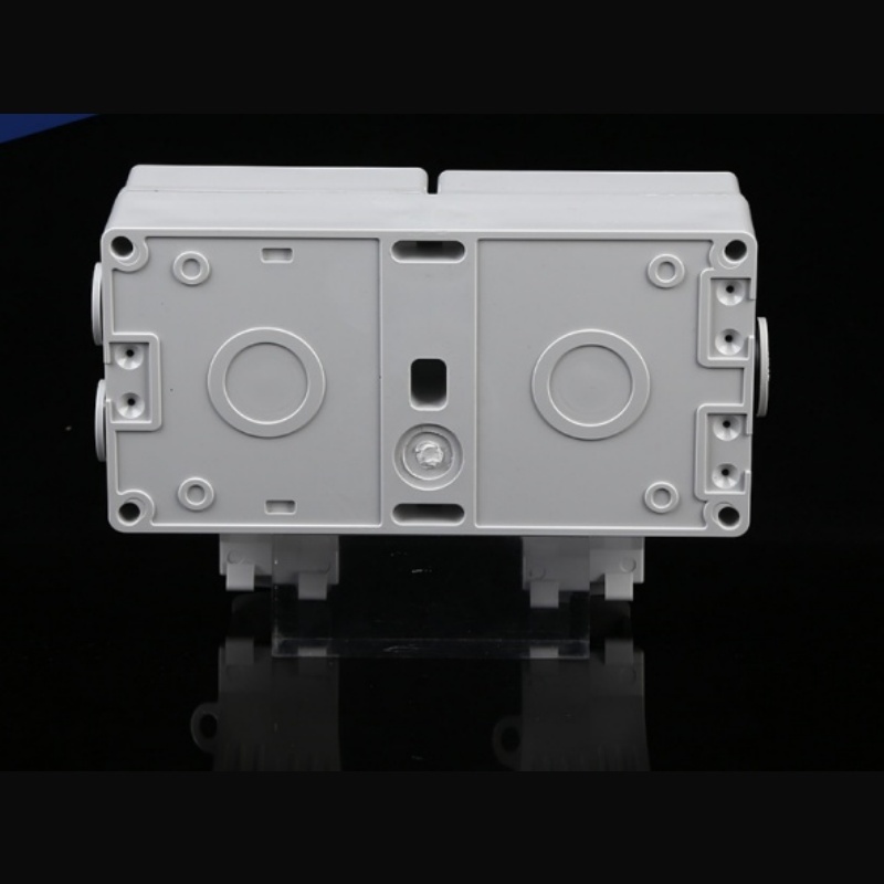 Multi-Device Waterproof Connection