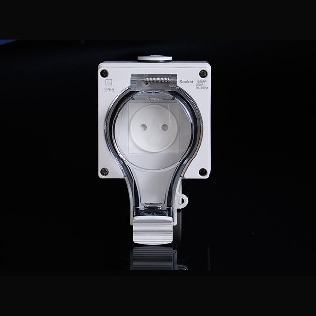 IP66 rated single gang socket cold-resistant outdoor socket