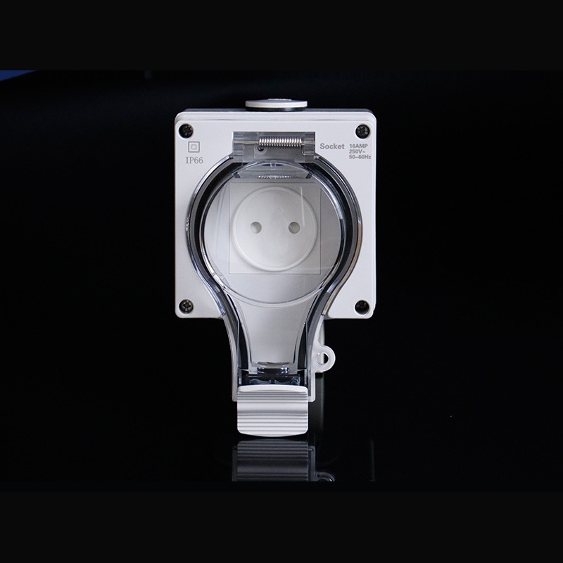 outdoor lighting power solution 16A 220V industrial electrical outlet
