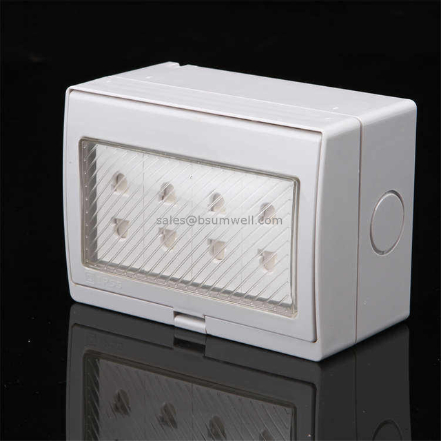 Good Factory Price 4 Gang Socket Waterproof Weatherproof IP55 Electrical Plugs Sockets Switches And Sockets