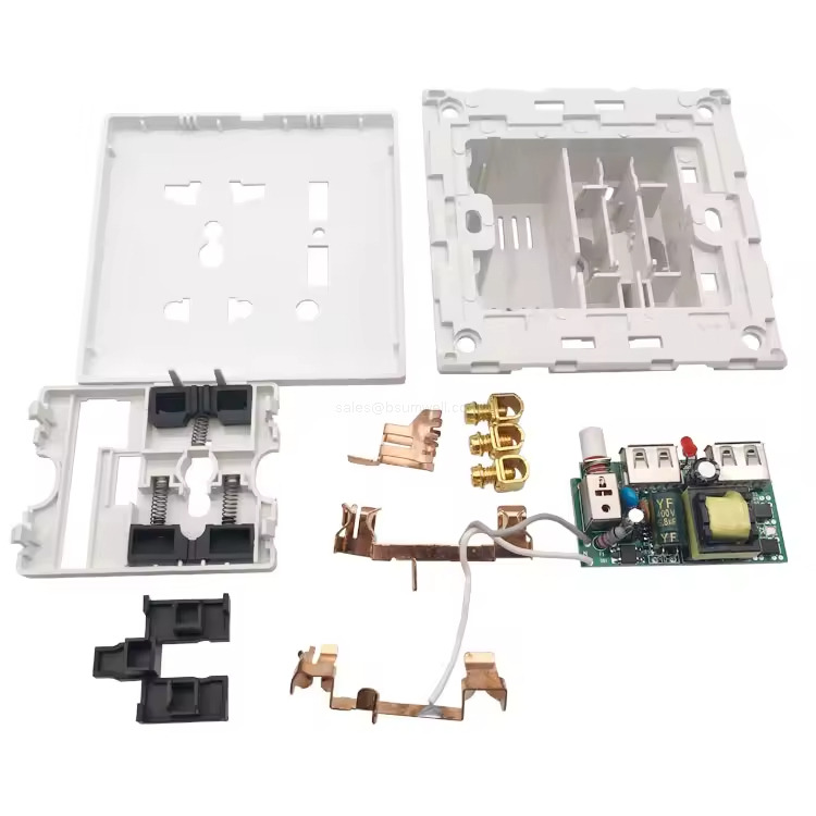 Universal Wall Socket