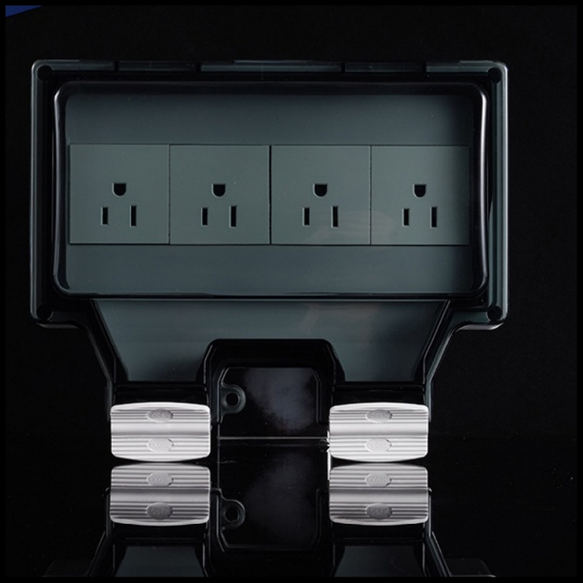 3-Gang Socket with Circuit Breaker IP66 16A Breaker Outlet