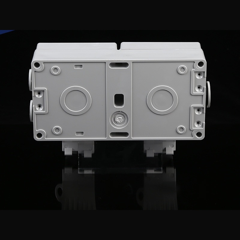 three-pin industrial socket