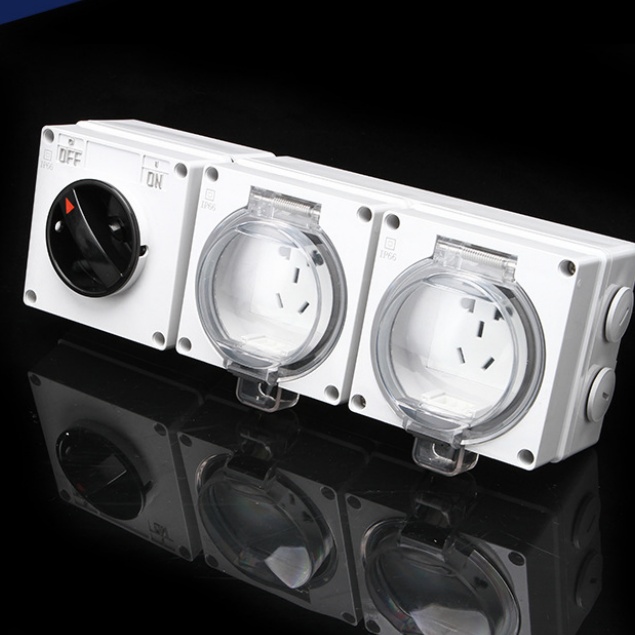 Close-Up of IP66 1Gang Switch and 5-Pin Socket’s Dustproof & Waterproof Design