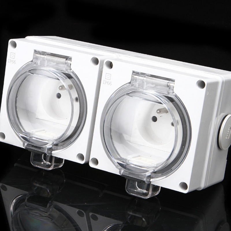 IP66 double gang outlet