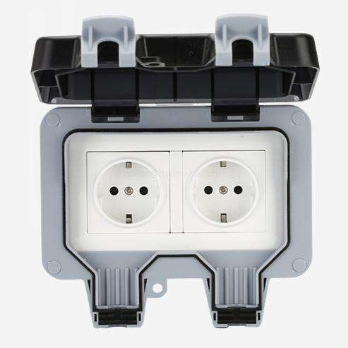 Double Socket Outdoor EU Standard IP66 Weatherproof Wall Power Outlet German Schuko Type Electrical Receptacle Box with Lockable Cover for Exterior Garden