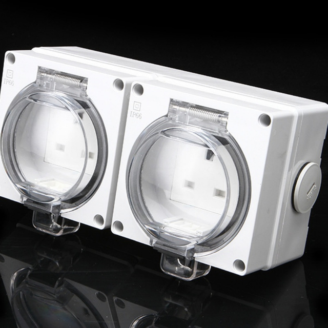 2-gang UK outdoor socket