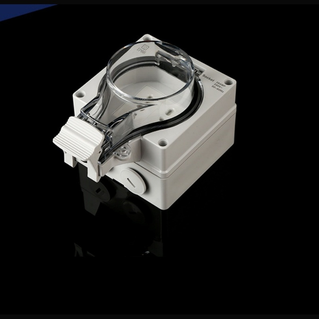 residential IP66 wall socket CE marked Italian-style socket