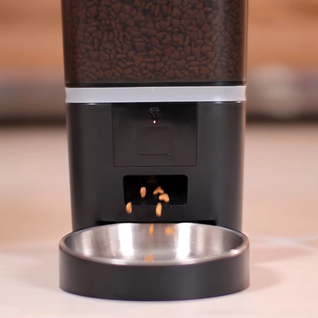 smart Dog Feeder Automatic