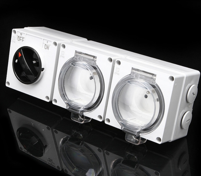 French dual socket with switch