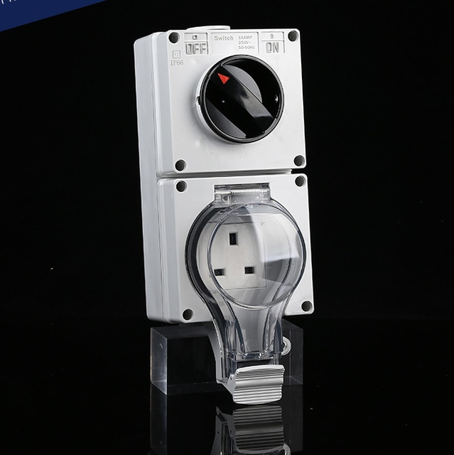 IP66 socket with switch UK