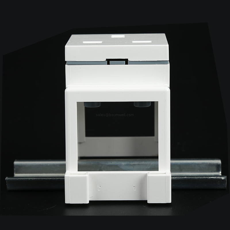 Wholesale Supplier UK Cabinet Track Outlet BS EN Rail Socket Modular Socket