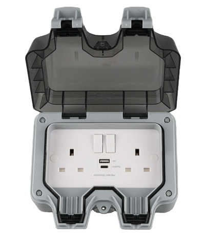Waterproof Outdoor British Switched Socket Dual UK Plug Receptacle 30W PD Type C USB Wall Outlet