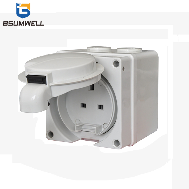 56UKO-DG 56UKO313 250VAC 13A 15A IP66 Waterproof Industrial Socket